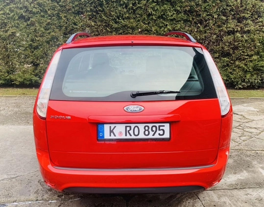 Ford Focus cena 18900 przebieg: 200000, rok produkcji 2008 z Bochnia małe 781